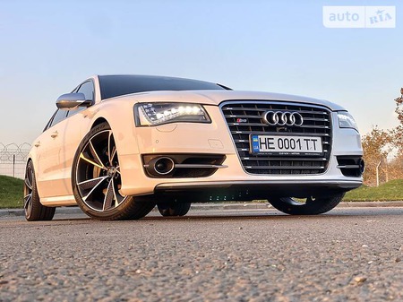 Audi S8 2012  випуску Одеса з двигуном 4 л бензин седан автомат за 43000 долл. 