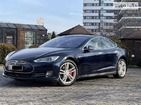 Tesla S 15.12.2021