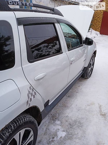 Dacia Duster 2012  випуску Миколаїв з двигуном 1.5 л дизель позашляховик  за 11000 долл. 