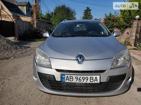 Renault Megane 2011  випуску Київ з двигуном 1.5 л дизель універсал автомат за 6999 долл. 