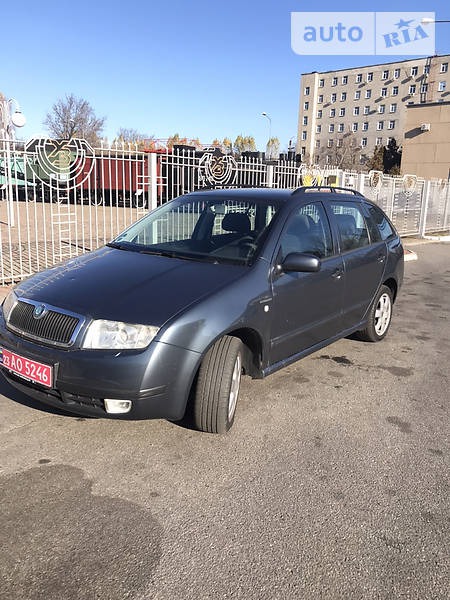 Skoda Fabia 2006  випуску Харків з двигуном 2 л бензин універсал механіка за 5399 долл. 