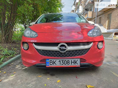 Opel Adam 2013  випуску Рівне з двигуном 1.2 л бензин хэтчбек механіка за 9400 долл. 