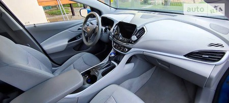 Chevrolet Volt 2016  випуску Київ з двигуном 0 л електро ліфтбек автомат за 16999 долл. 