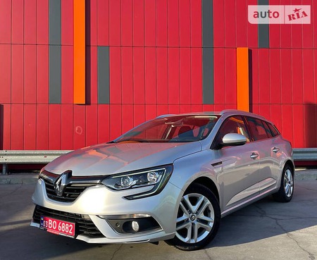 Renault Megane 2017  випуску Київ з двигуном 1.5 л дизель універсал автомат за 15300 долл. 