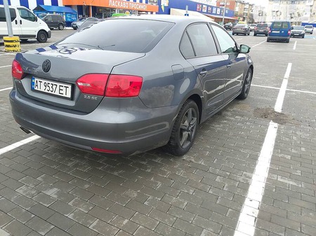 Volkswagen Jetta 2011  випуску Івано-Франківськ з двигуном 2.5 л бензин седан автомат за 7600 долл. 