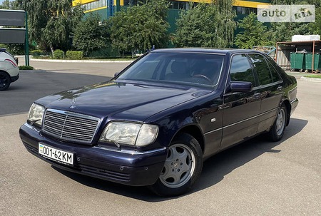 Mercedes-Benz S 420 1998  випуску Київ з двигуном 4.2 л бензин седан автомат за 8200 долл. 