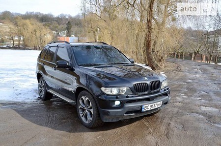 BMW X5 2004  випуску Львів з двигуном 4.4 л бензин позашляховик автомат за 10500 долл. 