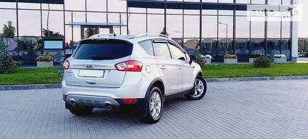 Ford Kuga 2011  випуску Дніпро з двигуном 2 л дизель позашляховик автомат за 12500 долл. 