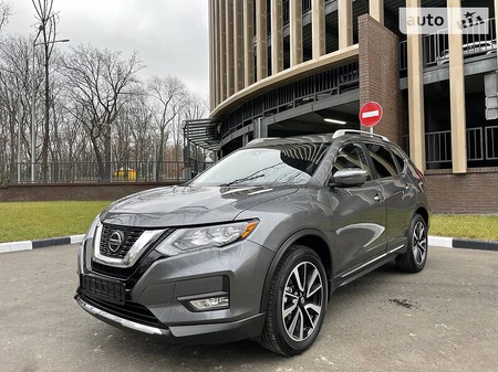 Nissan Rogue 2019  випуску Харків з двигуном 2.5 л бензин позашляховик автомат за 24700 долл. 