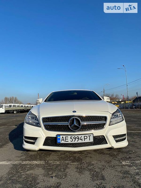 Mercedes-Benz CLS 350 2011  випуску Київ з двигуном 3.5 л бензин седан  за 27000 долл. 
