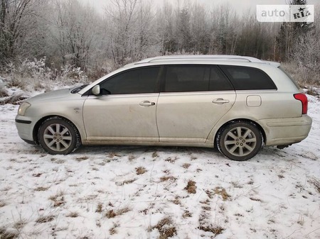 Toyota Avensis 2004  випуску Житомир з двигуном 2 л дизель універсал механіка за 3400 долл. 