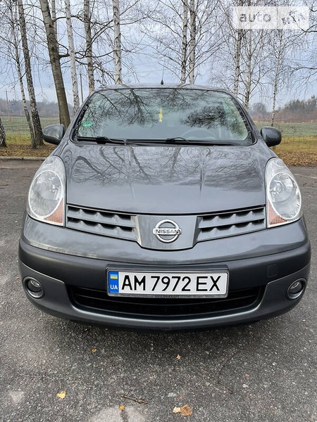 Nissan Note 2006  випуску Житомир з двигуном 1.6 л бензин хэтчбек механіка за 5999 долл. 