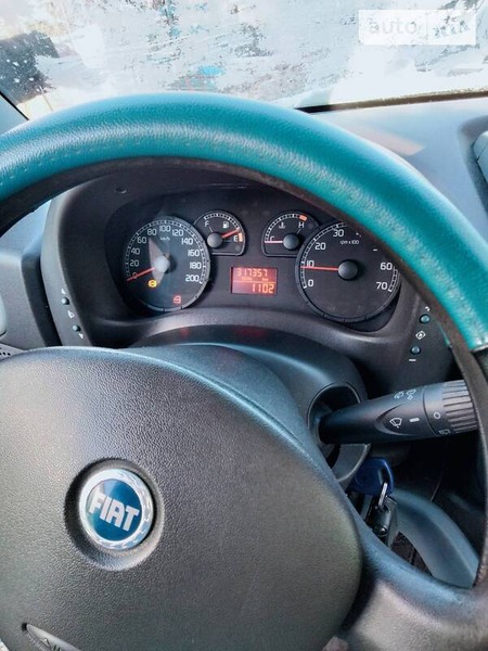 Fiat Doblo 2004  випуску Хмельницький з двигуном 1.9 л дизель мінівен механіка за 4300 долл. 