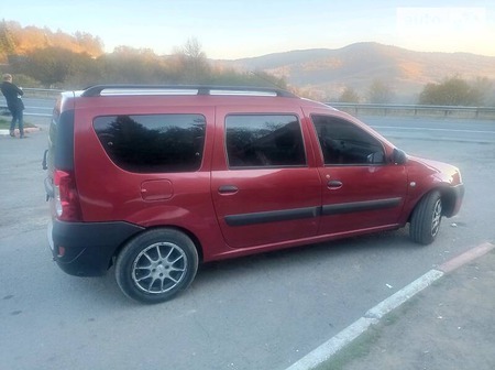 Dacia Logan MCV 2008  випуску Ужгород з двигуном 1.6 л  універсал механіка за 5350 долл. 