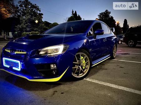 Subaru WRX STI 2015  випуску Дніпро з двигуном 2.5 л бензин седан механіка за 27200 долл. 