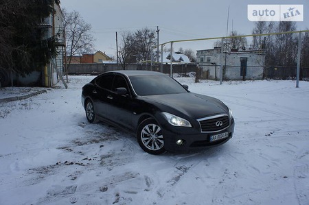 Infiniti M25 2012  випуску Київ з двигуном 2.5 л бензин седан автомат за 15400 долл. 