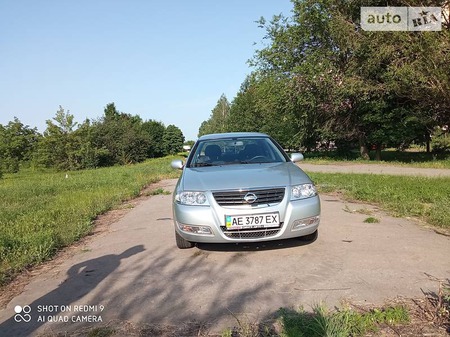 Nissan Almera 2011  випуску Дніпро з двигуном 1.6 л бензин седан механіка за 7100 долл. 