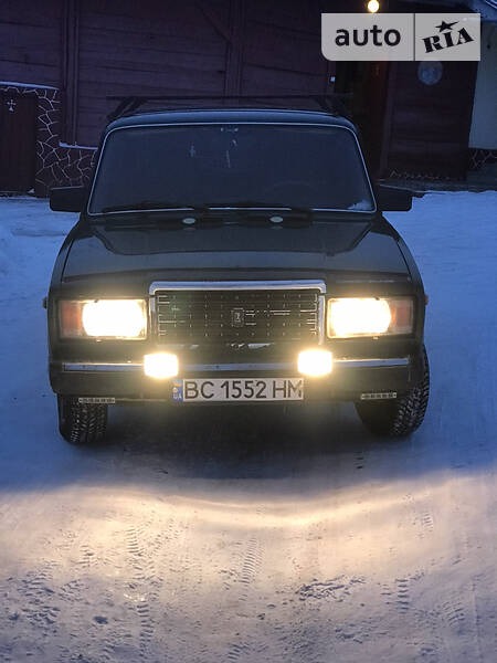 Lada 2107 1999  випуску Львів з двигуном 1.6 л бензин седан механіка за 1650 долл. 