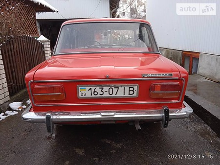 Lada 2103 1976  випуску Івано-Франківськ з двигуном 0 л бензин седан механіка за 1550 долл. 