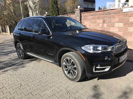 BMW X5 2015  випуску Тернопіль з двигуном 3 л дизель позашляховик автомат за 42600 долл. 