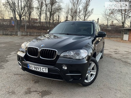 BMW X5 2012  випуску Тернопіль з двигуном 3 л дизель позашляховик автомат за 19700 долл. 