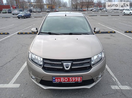 Dacia Logan 2013  выпуска Днепропетровск с двигателем 1.2 л бензин седан механика за 6500 долл. 