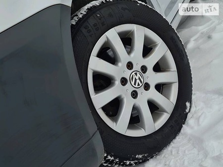 Volkswagen Caddy 2009  выпуска Львов с двигателем 1.9 л дизель универсал механика за 7999 долл. 