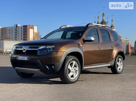 Dacia Duster 2011  випуску Луцьк з двигуном 1.5 л дизель позашляховик механіка за 9800 долл. 