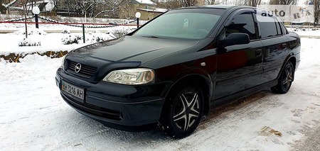 Opel Astra 2005  випуску Одеса з двигуном 1.4 л бензин седан механіка за 4200 долл. 