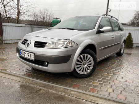 Renault Megane 2005  выпуска Винница с двигателем 1.6 л бензин универсал механика за 5499 долл. 