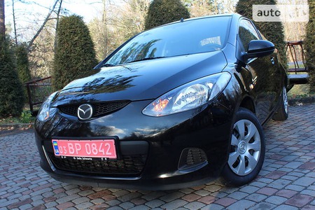 Mazda 2 2009  випуску Львів з двигуном 1.3 л бензин хэтчбек механіка за 4780 долл. 