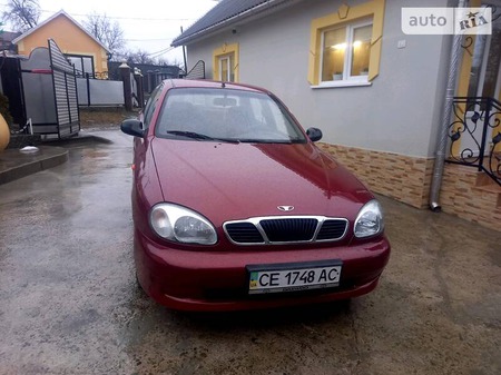 Daewoo Sens 2005  випуску Чернівці з двигуном 1.3 л бензин седан механіка за 1950 долл. 