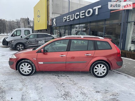 Renault Megane 2006  випуску Черкаси з двигуном 1.6 л бензин універсал механіка за 6100 долл. 