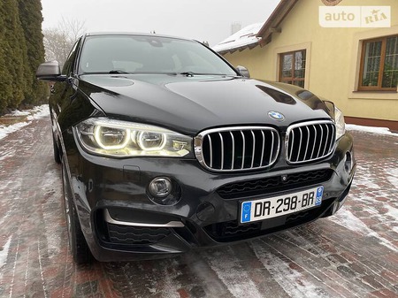 BMW X6 2015  выпуска Ровно с двигателем 3 л дизель хэтчбек автомат за 48000 долл. 