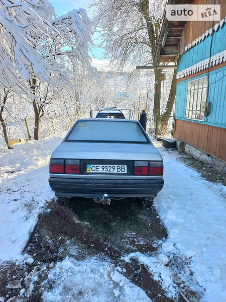 Renault 21 1986  випуску Чернівці з двигуном 1.7 л  седан  за 1800 долл. 