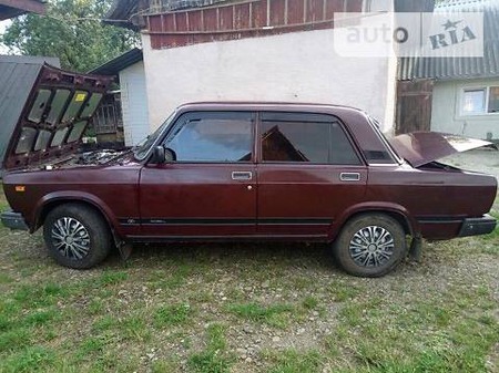 Lada 2107 2006  випуску Львів з двигуном 0 л  седан механіка за 1650 долл. 