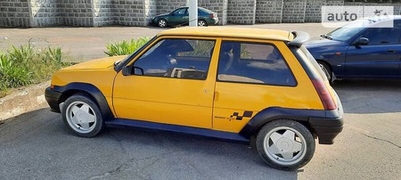 Renault 5 1987  випуску Миколаїв з двигуном 1.4 л бензин хэтчбек механіка за 1400 долл. 