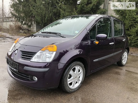 Renault Modus 2005  випуску Черкаси з двигуном 1.6 л бензин універсал автомат за 5500 долл. 