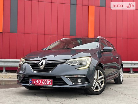 Renault Megane 2018  випуску Київ з двигуном 1.5 л дизель універсал автомат за 14900 долл. 