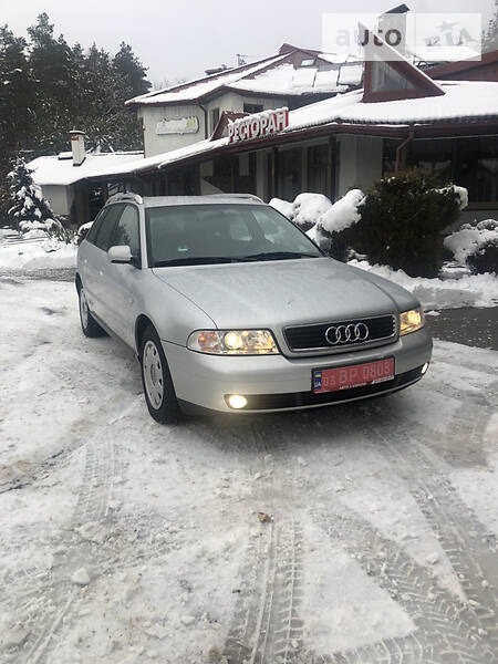 Audi A4 Limousine 2001  випуску Львів з двигуном 1.8 л бензин універсал механіка за 5150 долл. 