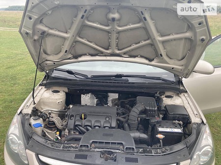 Hyundai i30 2011  випуску Чернігів з двигуном 1.4 л бензин хэтчбек механіка за 6600 долл. 