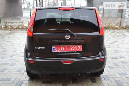 Nissan Note 2006  випуску Рівне з двигуном 1.4 л бензин хэтчбек механіка за 4750 долл. 