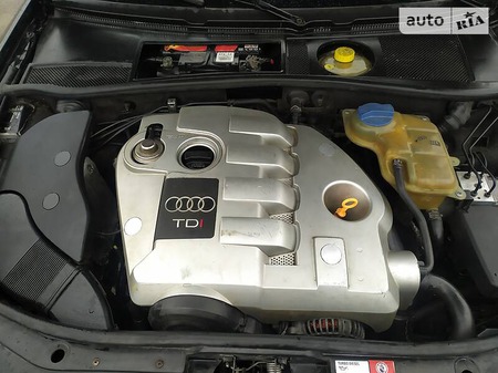 Audi A6 Limousine 2000  выпуска Ровно с двигателем 1.9 л дизель седан механика за 5700 долл. 