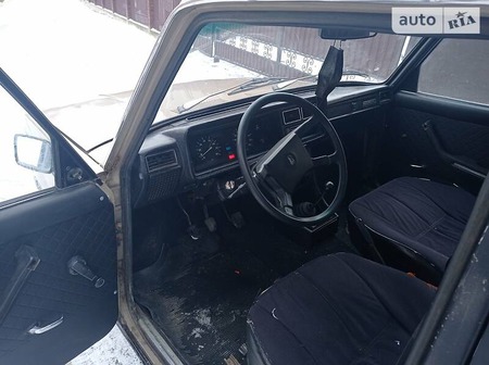 Lada 2107 1984  випуску Львів з двигуном 1.5 л бензин седан механіка за 850 долл. 