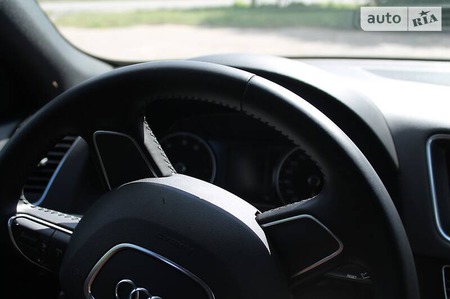 Audi Q5 2016  випуску Запоріжжя з двигуном 2 л бензин позашляховик автомат за 23000 долл. 