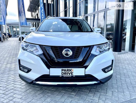 Nissan Rogue 2019  випуску Харків з двигуном 2.5 л бензин позашляховик автомат за 23999 долл. 