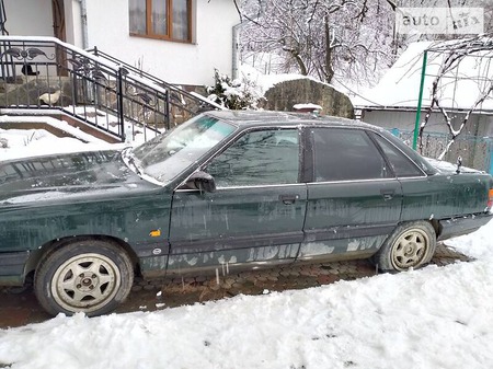 Audi 100 1990  випуску Івано-Франківськ з двигуном 2.3 л бензин седан механіка за 1200 долл. 