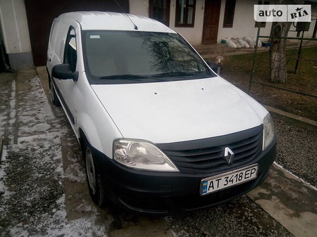 Renault Logan Van 2010  випуску Івано-Франківськ з двигуном 1.6 л бензин мінівен механіка за 4400 долл. 