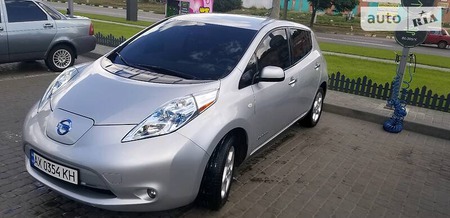 Nissan Leaf 2011  випуску Харків з двигуном 0 л електро хэтчбек автомат за 7800 долл. 