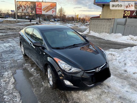 Hyundai Elantra 2013  випуску Київ з двигуном 1.8 л бензин седан автомат за 9700 долл. 